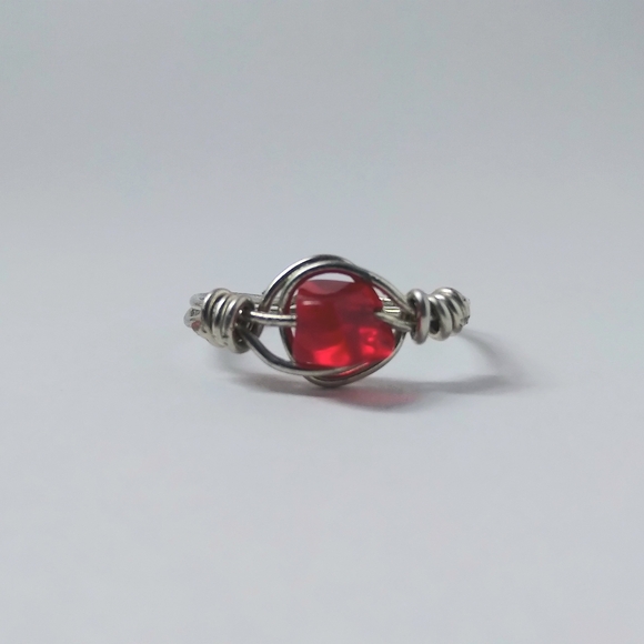 Beautiful Ruby Red Gem Handmade Twisted Silver Wire Ring Size - Picture 4 of 4